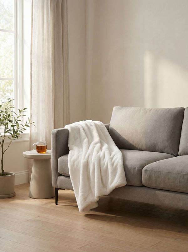 Fuzzy, Throw, L150xW130cm, Off White Styled