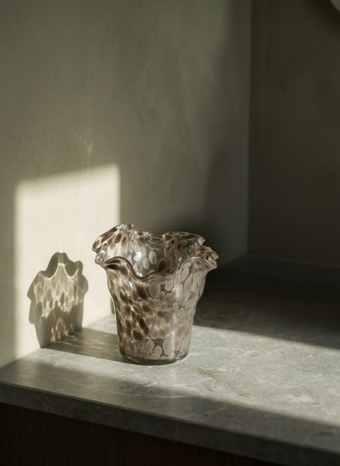 Macaw, Vase, H15xW19,5cm, White/Dark grey